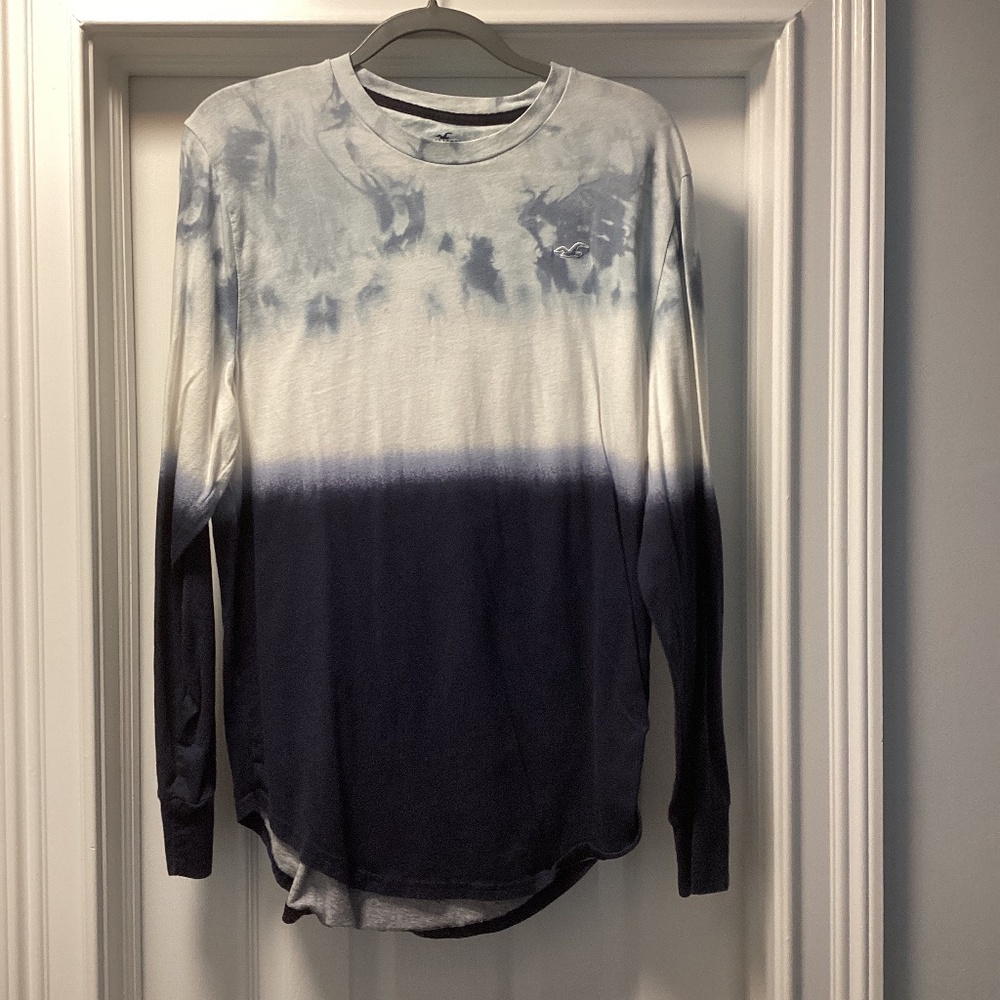 Hollister long sleeve tee